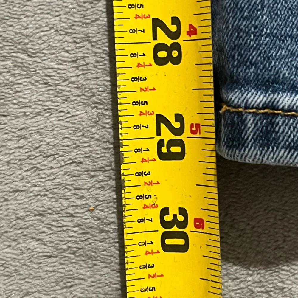 Levi's 506 Straight Jeans Mens 32x30 Blue Medium Wash Denim A7700-0002